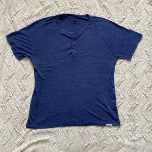 Lucky Brand Mens Large Blue Button Tee